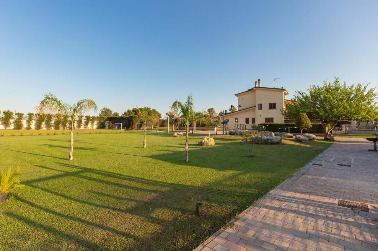 Bed & Breakfast Giardini Di Marzo Lecce Eksteriør billede