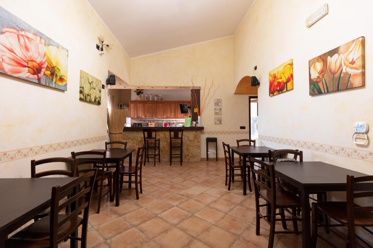 Bed & Breakfast Giardini Di Marzo Lecce Eksteriør billede