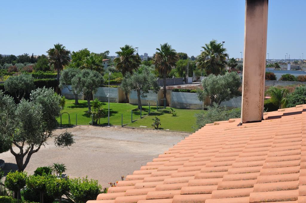 Bed & Breakfast Giardini Di Marzo Lecce Eksteriør billede