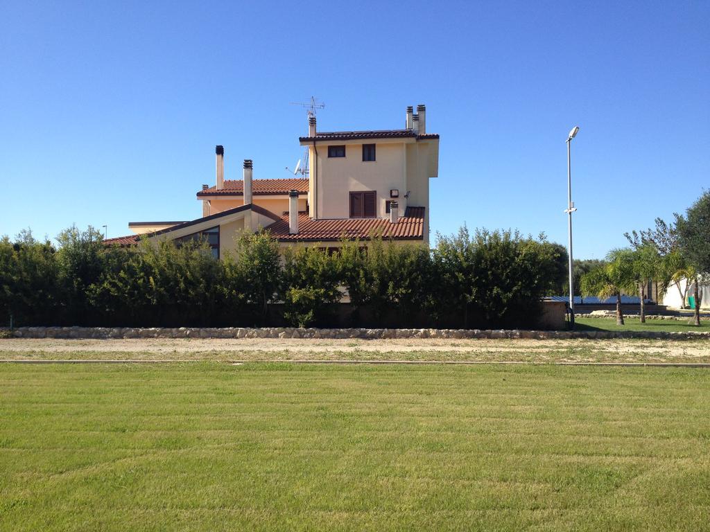 Bed & Breakfast Giardini Di Marzo Lecce Eksteriør billede