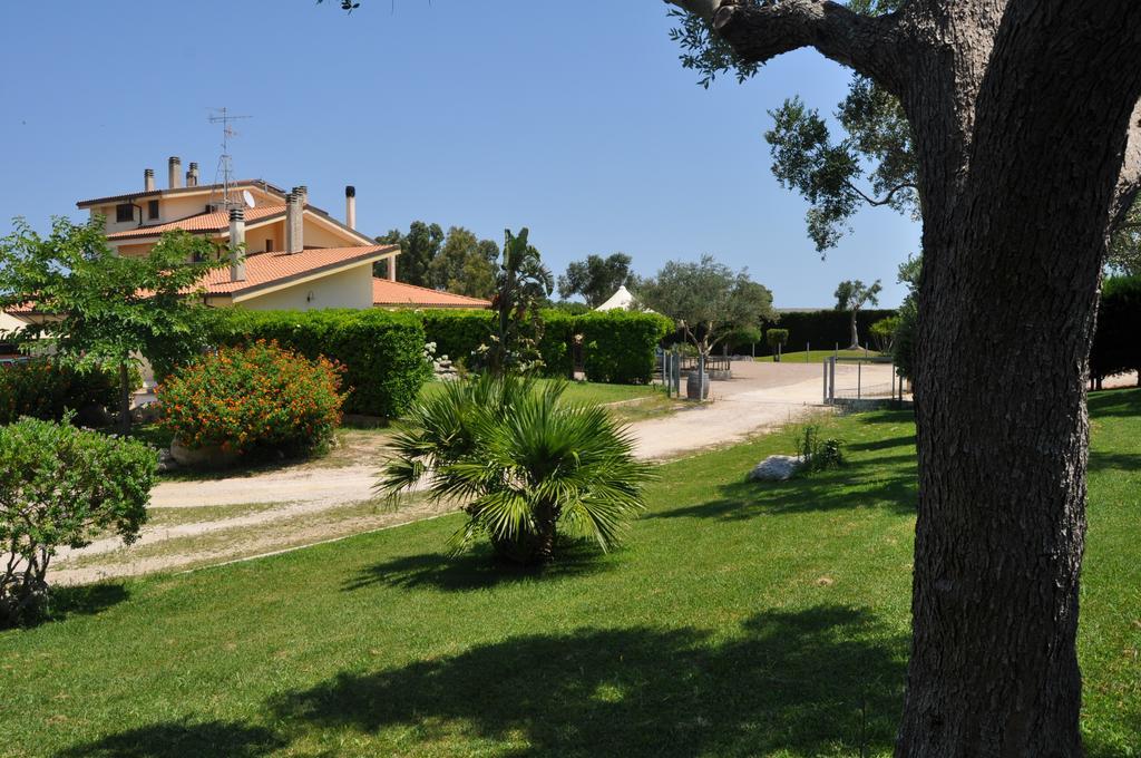 Bed & Breakfast Giardini Di Marzo Lecce Eksteriør billede