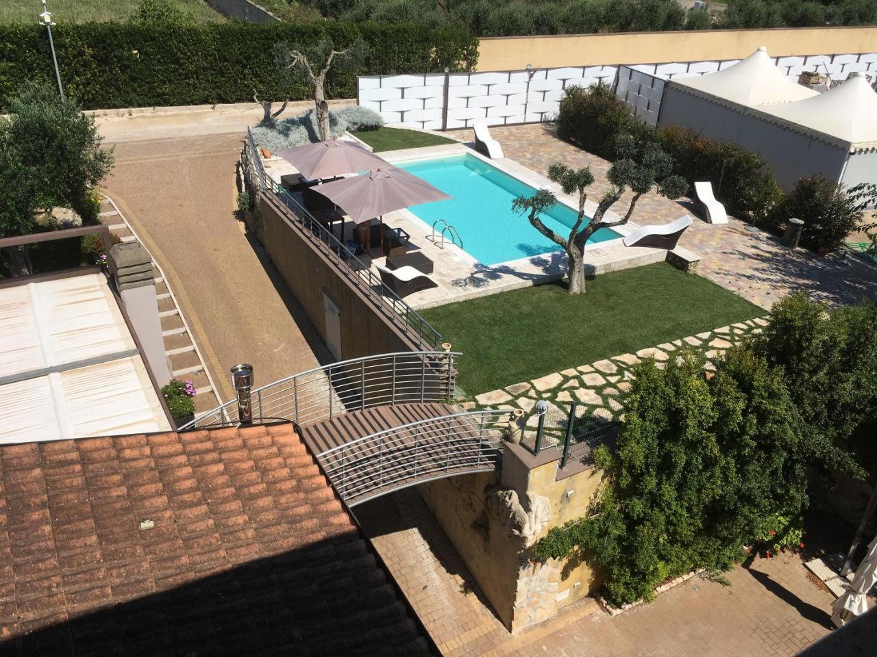 Bed & Breakfast Giardini Di Marzo Lecce Eksteriør billede